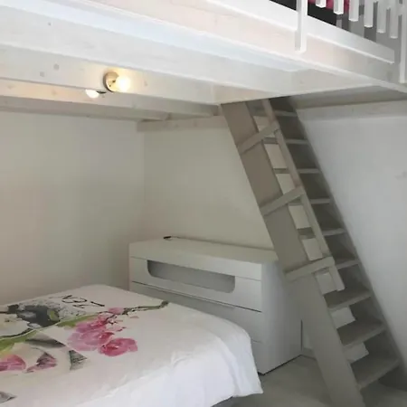 La Tournette -appartement Pour 2-4 Personnes Au Cœur De La Vieille Appartement Annecy