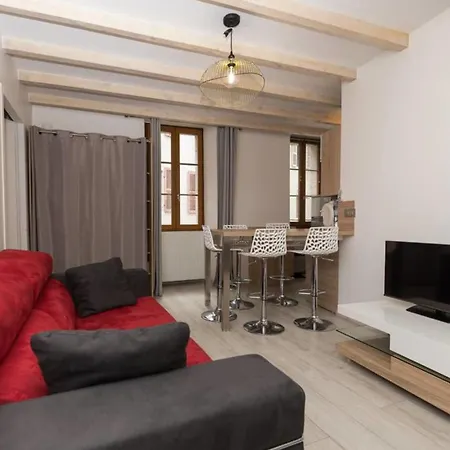La Tournette - For 2-4 People In The Heart Of The Old Town *